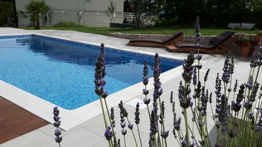 Apartments Lolita โบล ภายนอก รูปภาพ
